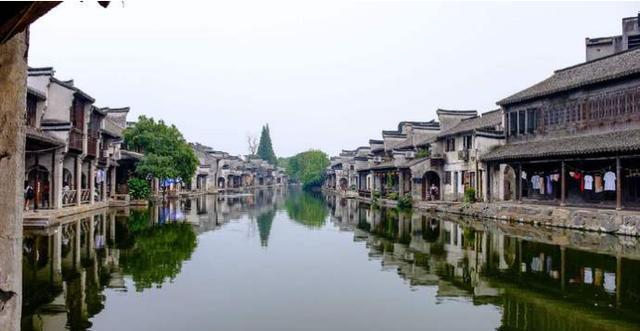 救援老画家